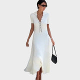 Lídia – Knitted Dress with V-Neck and Buttons