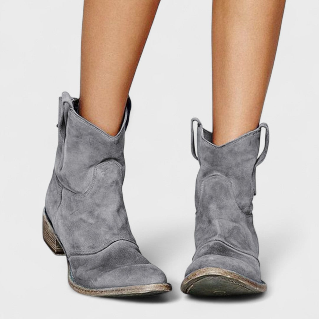 Carlotta - Elegant Timeless Ankle Boots