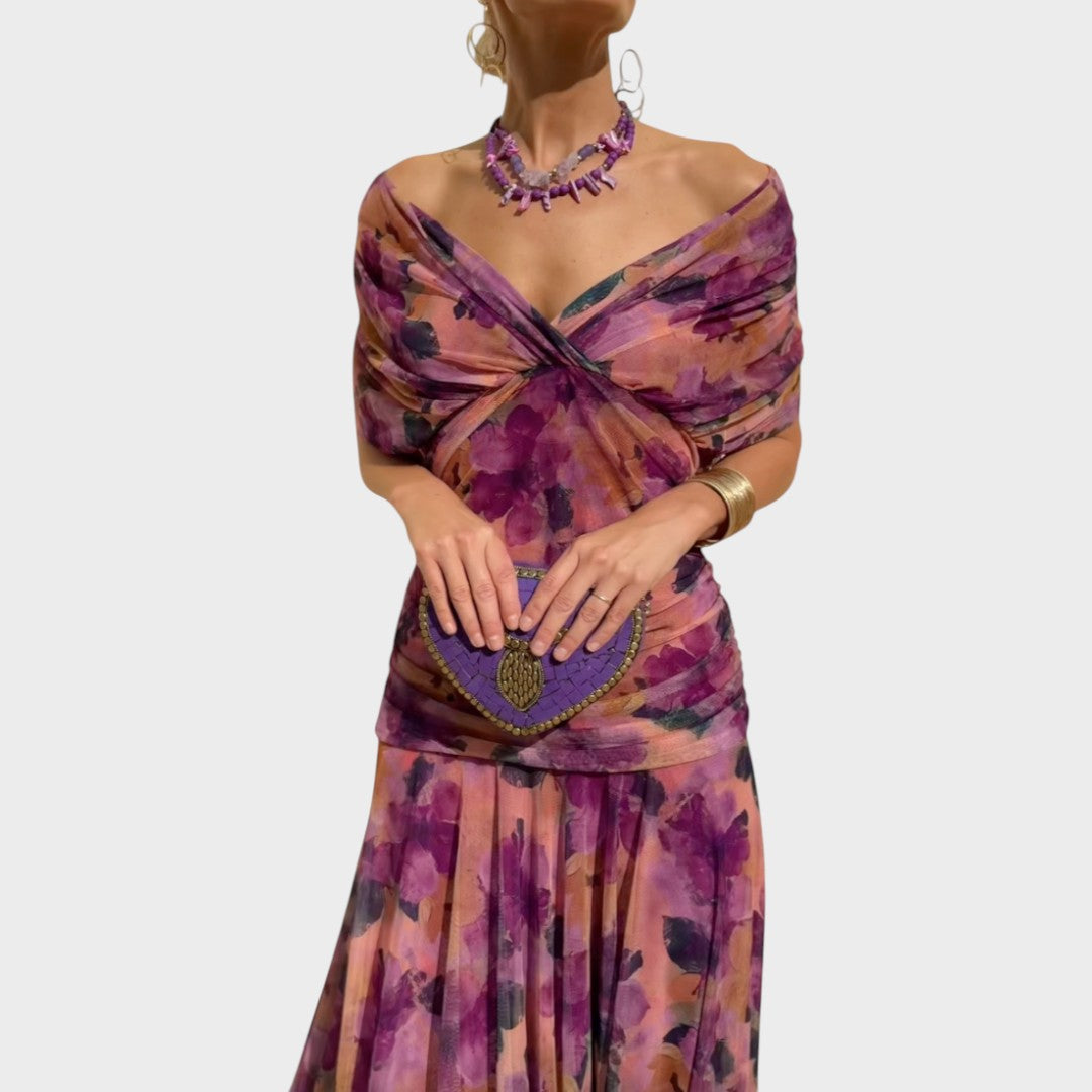 Lora - Long Dress with V-Neck